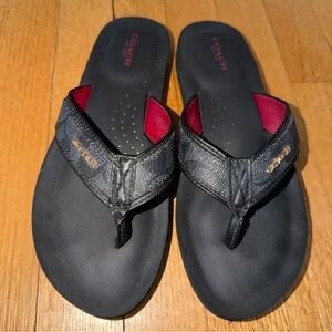 Coach Women's Flip Flops Sandals Size 8 B "Judy". Back & Grey Old Money Preppy